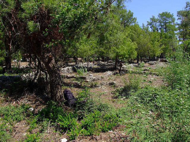 9-08-16-1-Kemer-13.jpg - Blick auf die Ruinen von Idyros